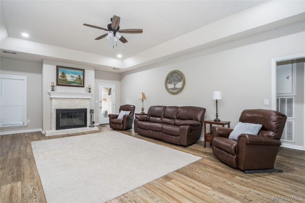 75 Cedar Ridge Drive