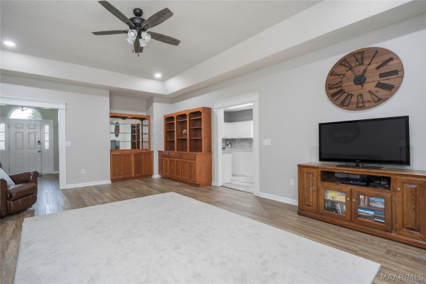 75 Cedar Ridge Drive