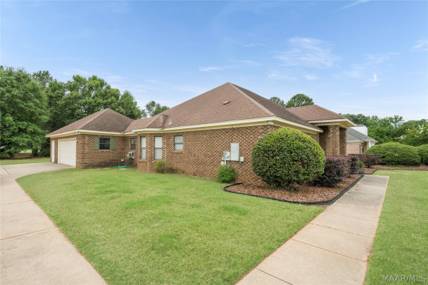 75 Cedar Ridge Drive