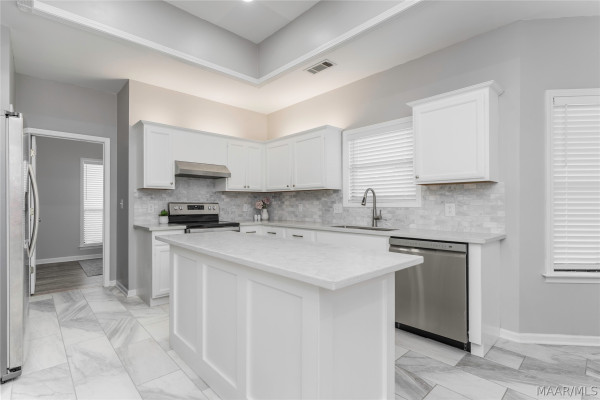 75 Cedar Ridge Drive