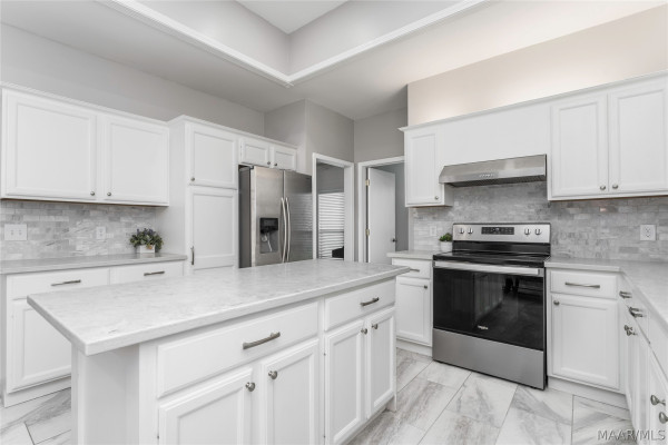 75 Cedar Ridge Drive