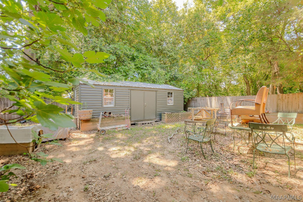44 S CAPITOL Parkway