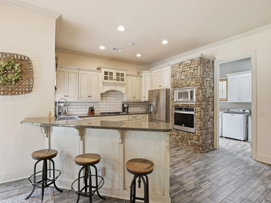 8408 Marsh Pointe Drive