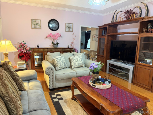 2237 Semaht Drive