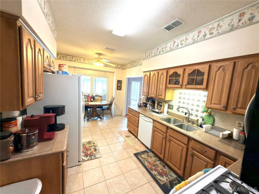 2237 Semaht Drive