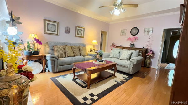 2237 Semaht Drive