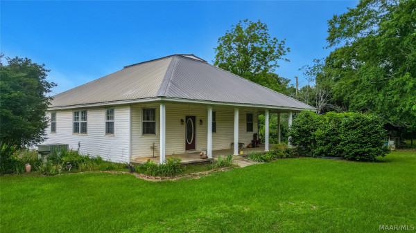 112 County Road 64 .