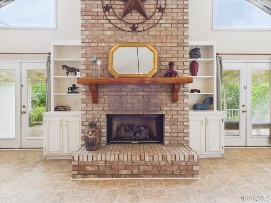 112 County Road 64 .