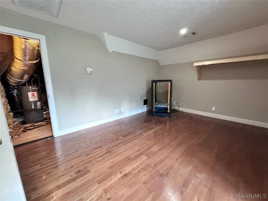 409 OAK VALLEY Road