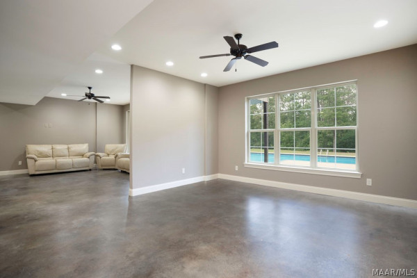 1492 Upper Kingston Road