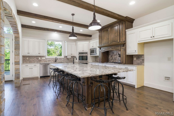 1492 Upper Kingston Road
