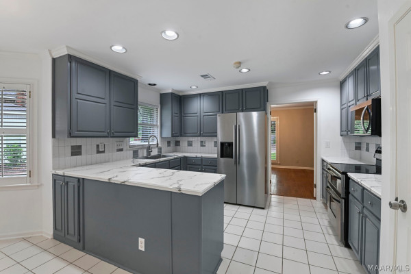 7836 HALCYON FOREST Trail