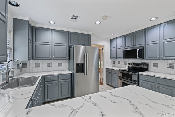 7836 HALCYON FOREST Trail
