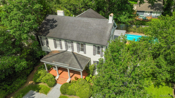 1934 Ridge Avenue