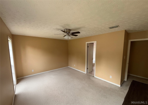 7120 Brampton Lane