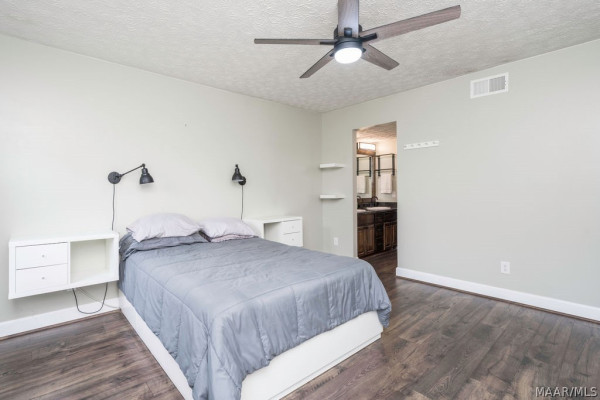 210 SCENIC Drive