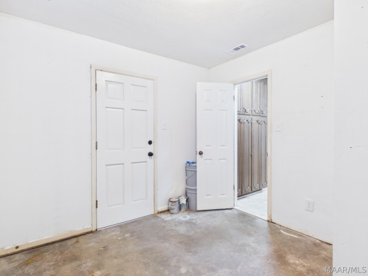 1243 Plum Street