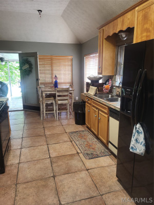 3761 Freeman Court