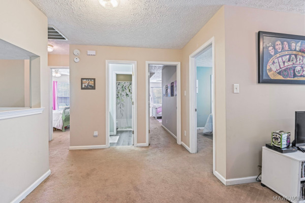 831 HEATHER Drive