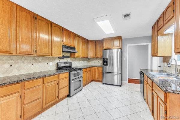 2797 County Road 131 .
