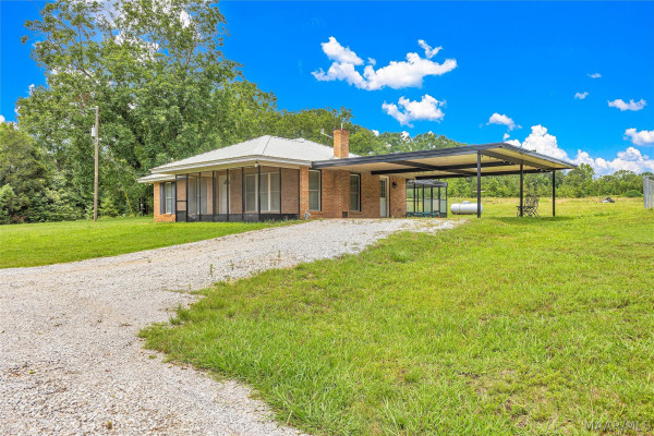 2797 County Road 131 .