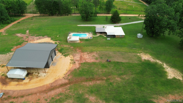 2797 County Road 131 .