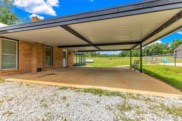 2797 County Road 131 .