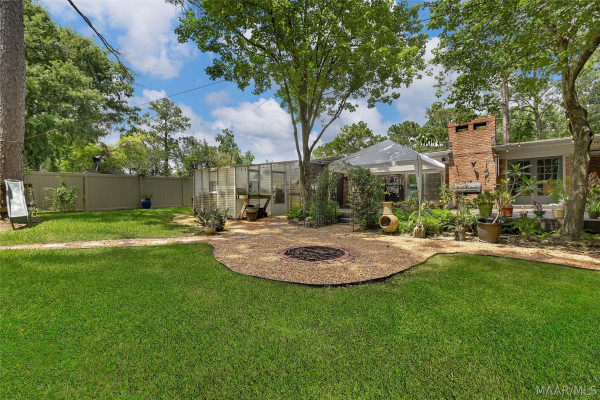 2832 S Colonial Drive