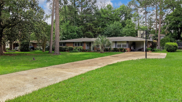 2832 S Colonial Drive