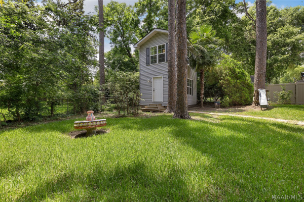 2832 S Colonial Drive
