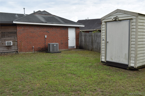 6849 Brownwood Lane