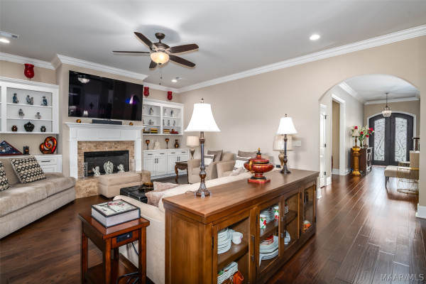 8985 Caraway Lane