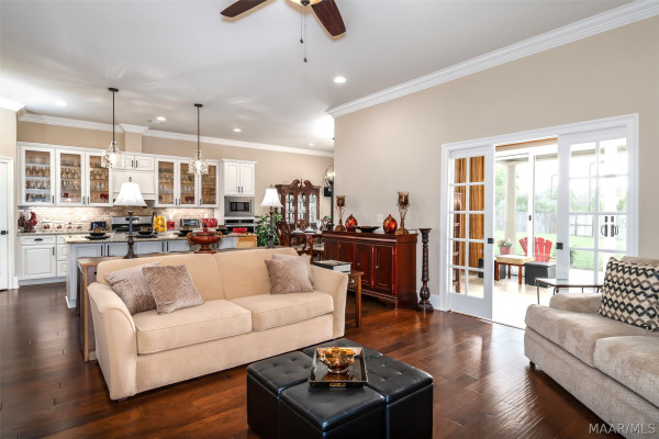 8985 Caraway Lane