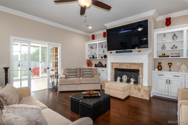 8985 Caraway Lane