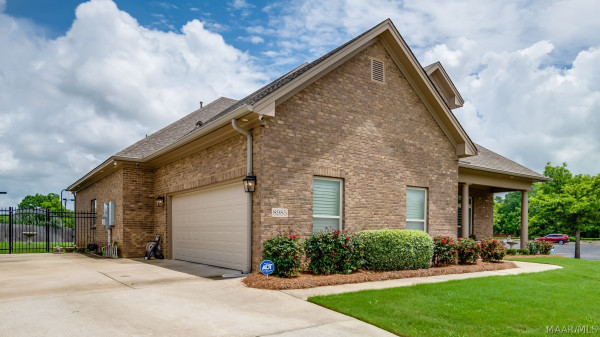 8985 Caraway Lane
