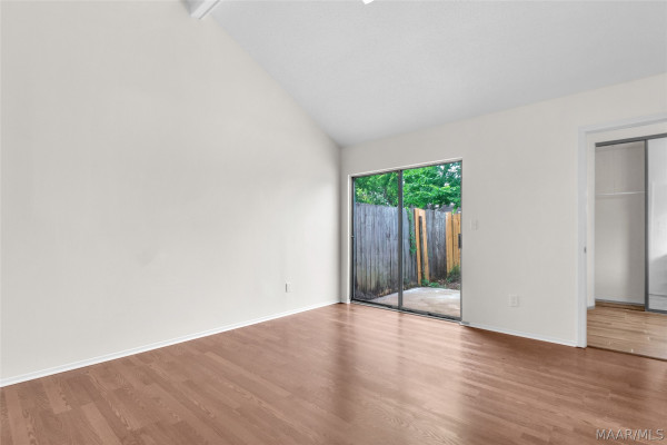 5634 RED BARN Road