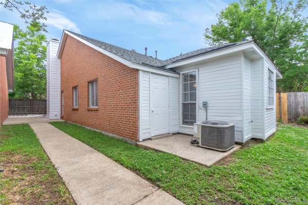 5634 RED BARN Road