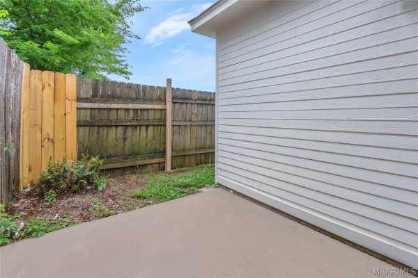 5634 RED BARN Road