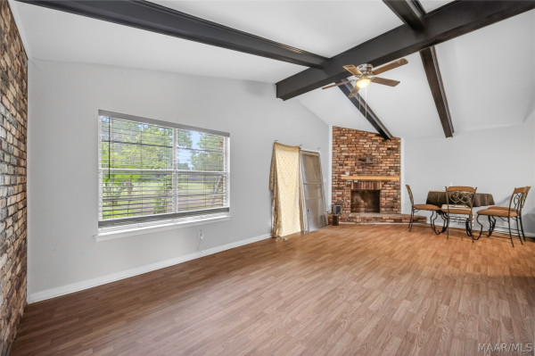 3633 Menlo Court