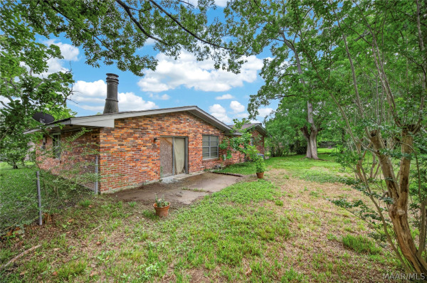 3633 Menlo Court