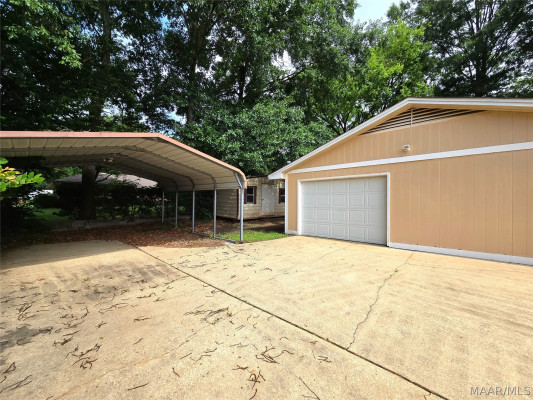 516 E Moye Drive