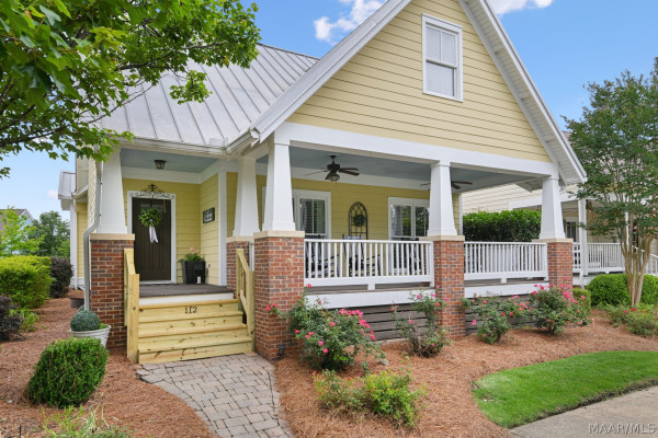 112 Woodridge Avenue