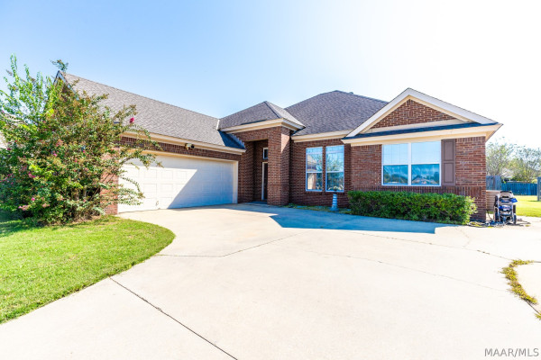 9272 WHISPINE Court