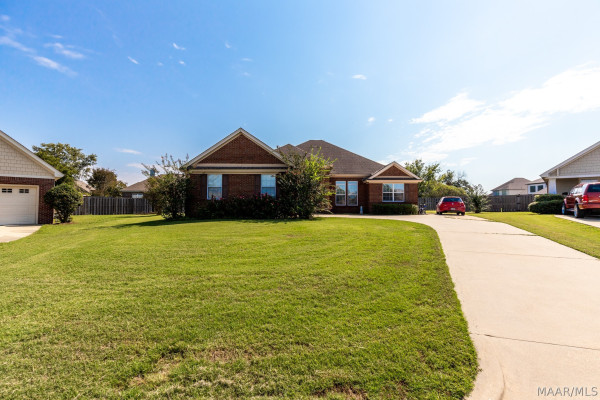 9272 WHISPINE Court