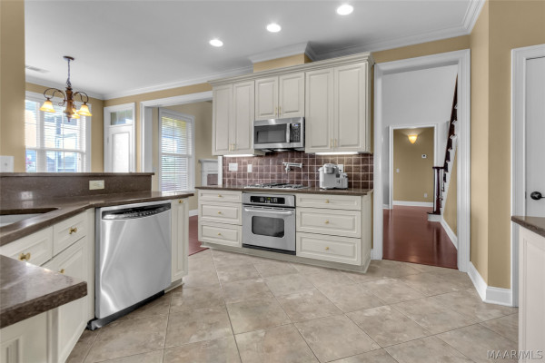 5557 CHARDIN Drive