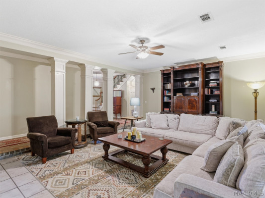 6606 Hollis Drive