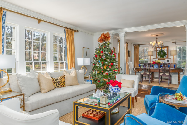 1803 Pineneedle Road