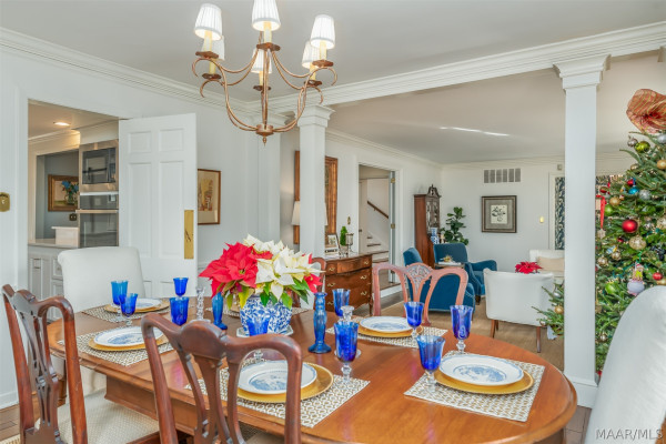 1803 Pineneedle Road
