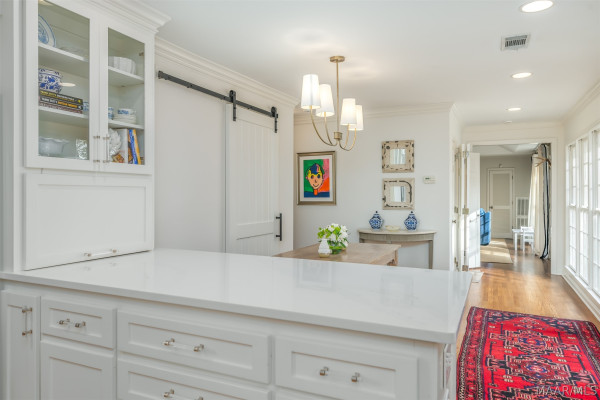 1803 Pineneedle Road