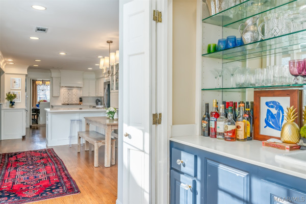 1803 Pineneedle Road